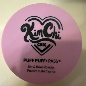 Kim Chi’s Puff Puff Pass Set & Bake Powder in •Ivander•
